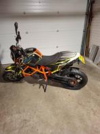Nieuwe prijs KTM 690 DUKE, Motoren, Motoren | KTM, Particulier, 1 cilinder, Naked bike, Meer dan 35 kW