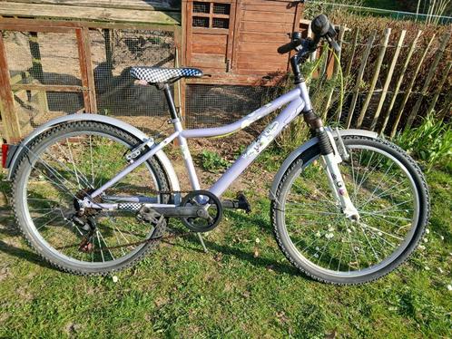Btwin 24' mauve, Fietsen en Brommers, Fietsen | Mountainbikes en ATB, Gebruikt, Overige merken, Minder dan 45 cm, Hardtail, Ophalen