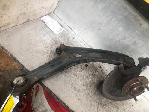 Draagarm links-voor van een Ford Fiesta, Auto-onderdelen, Ophanging en Onderstel, Ford, Gebruikt, 3 maanden garantie, Ophalen of Verzenden