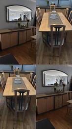 Stoelen kastelen spiegel, Enlèvement