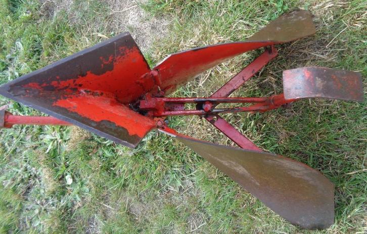 aanaardploeg motoculteur, Tuin en Terras, Hand-tuingereedschap, Gebruikt, Ophalen