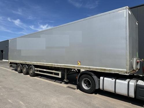 Renders 3 ASSEN MB - GESLOTEN BAK - SCHIJFREMMEN - 13m60 - A, Auto's, Vrachtwagens, Bedrijf, Te koop, ABS, Aanhangers en Opleggers