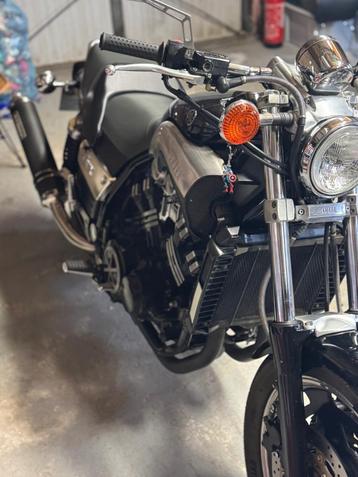 yamaha V-max  beschikbaar voor biedingen