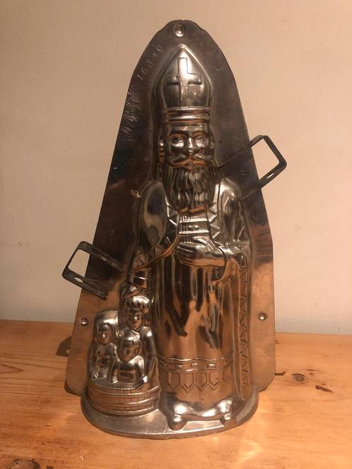 Chocoladevorm sinterklaas met kinderen in de ton, Antiek en Kunst, Antiek | Keukengerei, Ophalen