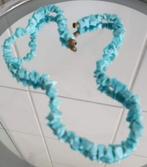 Hérité. Ancien magnifique pendentif en turquoise., Envoi