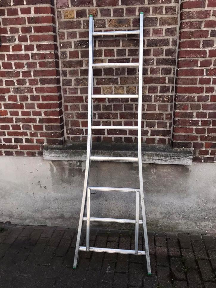 LADDER 8 TREDEN , GOEDE STAAT !!, Doe-het-zelf en Bouw, Overige Doe-Het-Zelf en Bouw, Zo goed als nieuw, Ophalen of Verzenden