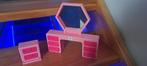 Barbie meubel  make up tafel  met schuifjes, Kinderen en Baby's, Ophalen, Gebruikt, Barbie