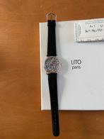 Kunsthorloge Keith Haring   Zwarte leder band, Handtassen en Accessoires, Horloges | Dames, Overige merken, Overige materialen