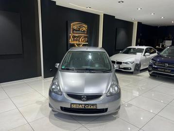 Honda Jazz 1.3 BENZINE, Auto's, Stof, Gebruikt, Bedrijf, https://public.car-pass.be/vhr/0770a278-f18c-472d-b20e-dd6c4115de53