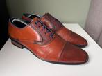 Floris van Bommel herenschoenen maat 10 / 44 H, Kleding | Heren, Bruin, Floris van Bommel, Ophalen of Verzenden, Zo goed als nieuw