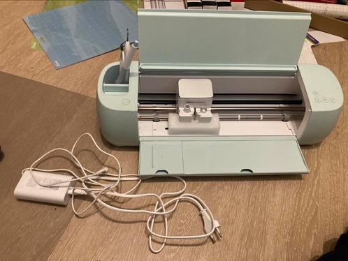 Cricut explore 3 en  toebehoren, Hobby en Vrije tijd, Knutselen, Materiaal, Ophalen