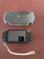 Sony 1004 psp met playgear logitech-bescherming, Ophalen of Verzenden, Gebruikt, Zwart, PSP