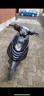 Zip 2000 4t te koop, Benzine, 50 cc, Zo goed als nieuw, Zip