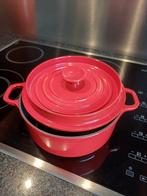 Stoofpan in Geëmailleerd Gietijzer, Huis en Inrichting, Keuken | Potten en Pannen, Gietijzer, Ophalen of Verzenden, Zo goed als nieuw