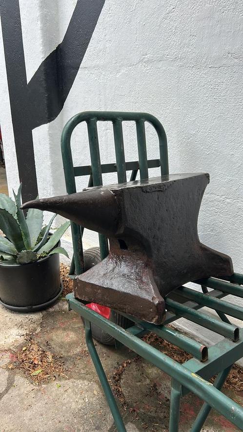 AAMBEELD, 160 kg, Doe-het-zelf en Bouw, Gereedschap | Handgereedschap, Gebruikt, Ophalen