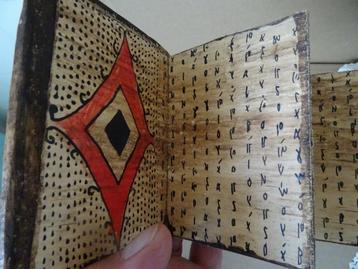 Antiek Batak Sumatra Pustaha boomschorsboek medicijnboek beschikbaar voor biedingen