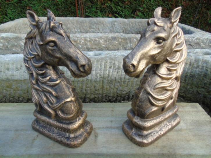 Paardenbuste, gietijzeren hoofdsteun brons 2 stuks, Tuin en Terras, Tuinwanddecoratie, Nieuw, Ophalen