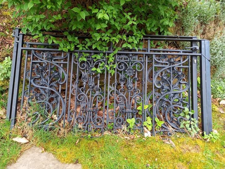 Barrières anciennes en fonte noire, Antiquités & Art, Antiquités | Accessoires de maison