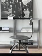 Vintage ijzeren 80s stoel, Antiek en Kunst, Ophalen