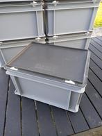 10 stevige plastic boxen met deksel met kliksluiting, Ophalen, Minder dan 50 cm, Zo goed als nieuw, Minder dan 50 cm
