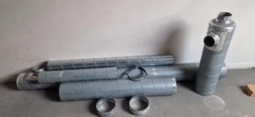 Set Galva buizen ventilatiekanaal beschikbaar voor biedingen