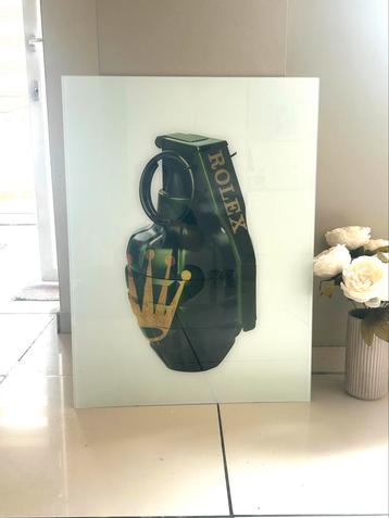 Glasschilderij “Rolex Grenade” beschikbaar voor biedingen