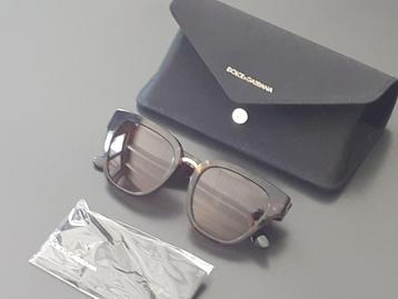 dames zonnebril DOLCE & CABBANA 100 € het stuk . nieuw , nog beschikbaar voor biedingen