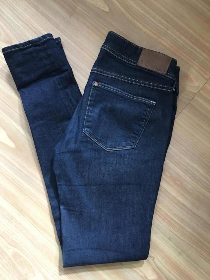 Skinny jeansbroek H&M maat 27, Kleding | Dames, Spijkerbroeken en Jeans, W27 (confectie 34) of kleiner, Blauw, Ophalen of Verzenden