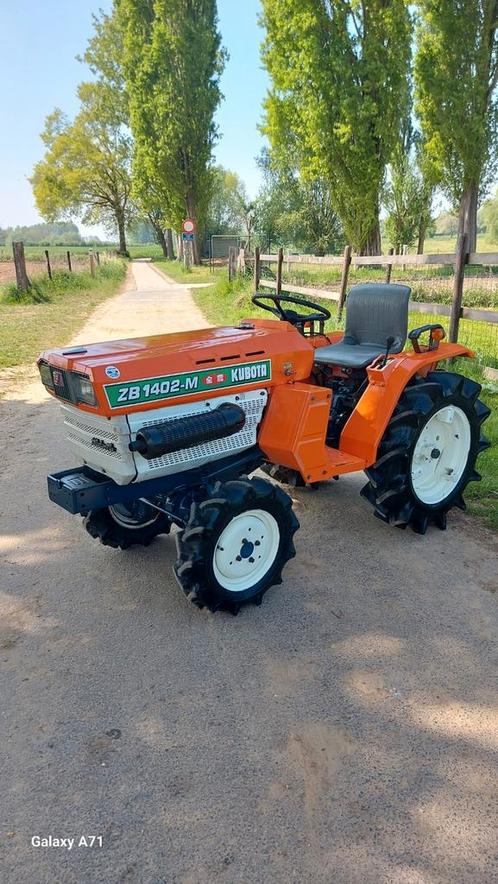 Minitractor kubota 18pk 4x4. TOPPER ️, Zakelijke goederen, Landbouw | Tractoren, Ophalen