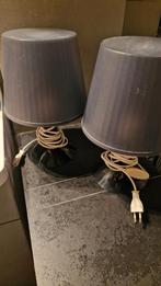 2 lampes de chevet en plastique, Enlèvement