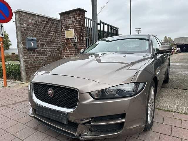 Jaguar XE 2.0 D MET 198DKM PROBLEEM MOTOR, Auto's, Jaguar, Bedrijf, XE, ABS, Airbags, Airconditioning, Alarm, Bluetooth, Boordcomputer