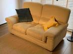 zandkleurige suede 2 zit, Huis en Inrichting, Ophalen, 150 tot 200 cm, Tweepersoons, 75 tot 100 cm
