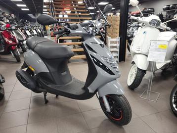 Piaggio Zip A SP kappen en Full Led