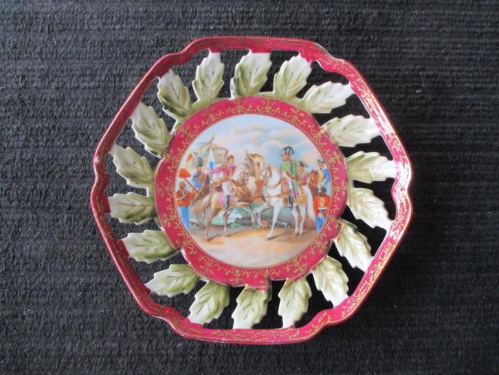 Oud porselein wandbord  met voorstelling  NAPOLEON, Verzamelen, Porselein, Kristal en Bestek, Zo goed als nieuw, Porselein, Verzenden