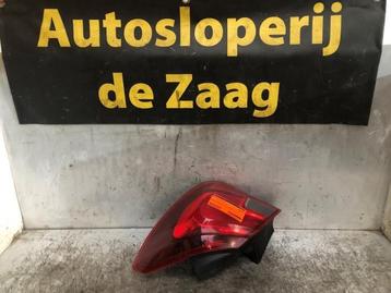 Achterlicht rechts van een Opel Corsa beschikbaar voor biedingen