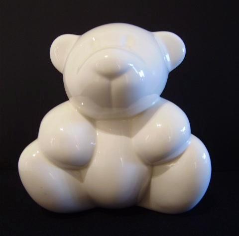 ROYAL BOCH : beer met witte émail , design van Rik Delrue, Verzamelen, Beren en Cherished Teddies, Nieuw, Beeldje, Overige merken