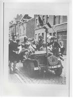 4 REPRO foto's op fotopapier Bevrijding Frankrijk US army, Ophalen of Verzenden
