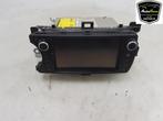 RADIO Toyota Yaris III (P13) (|861400D100|), Auto-onderdelen, Gebruikt, Toyota