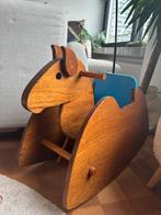 Cheval à bascule vintage en bois, Enfants & Bébés, Enlèvement, Utilisé
