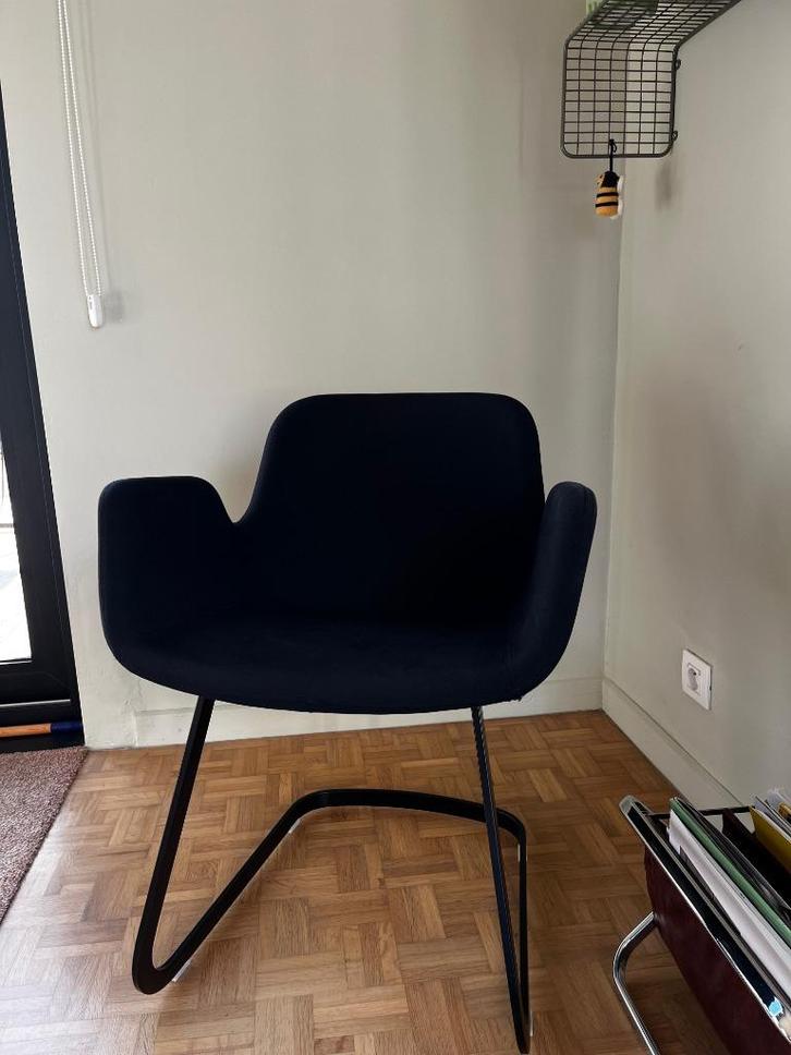 4 x Vintage design stoel relax lounge zetel fauteuil chair, Huis en Inrichting, Stoelen, Gebruikt, Vier, Kunststof, Metaal, Stof