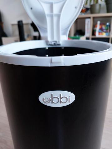 Seau à couches Ubbi poubelle en métal noir inodore, Enlèvement ou Envoi, Comme neuf