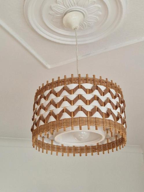 Scandinavische hanglamp uit de jaren 60-70, Huis en Inrichting, Lampen | Hanglampen, Ophalen