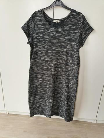 Zwart met wit kleed CKS beschikbaar voor biedingen