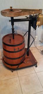 Karn decoratie, Enlèvement