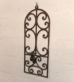Hoge antieke smeedijzeren muur-plaat voor kandelaar H 65cm, Antiek en Kunst, Ophalen of Verzenden