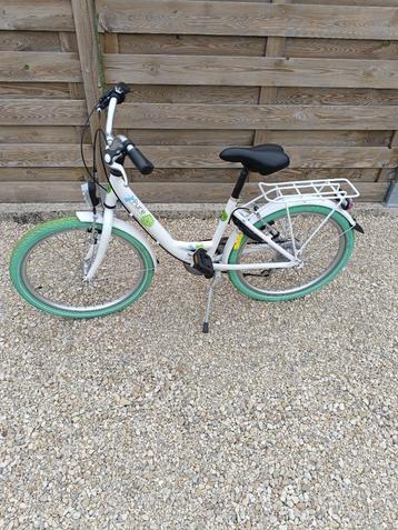 BFK PURE Meisjesfiets 6 Shimano V 22 inch in nieuwstaat beschikbaar voor biedingen
