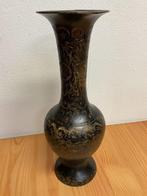 Vintage geëtste vaas uit Messing ( India), Enlèvement