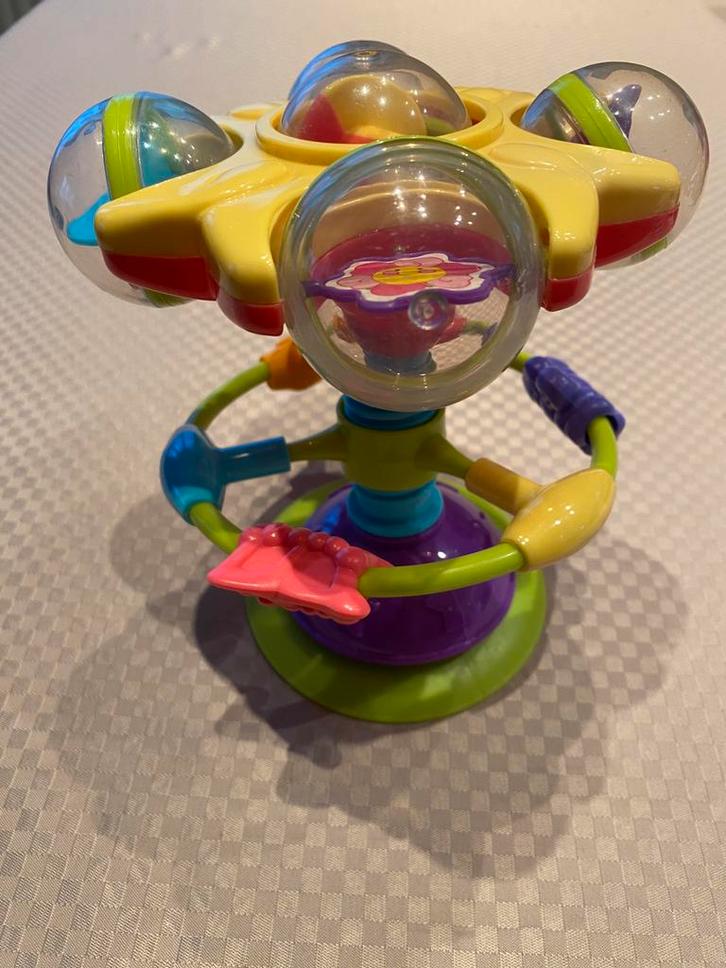 🍄 Rammelaar met zuignap, Enfants & Bébés, Jouets | Jouets de bébé, Comme neuf, Hochet, Sonore, Enlèvement ou Envoi