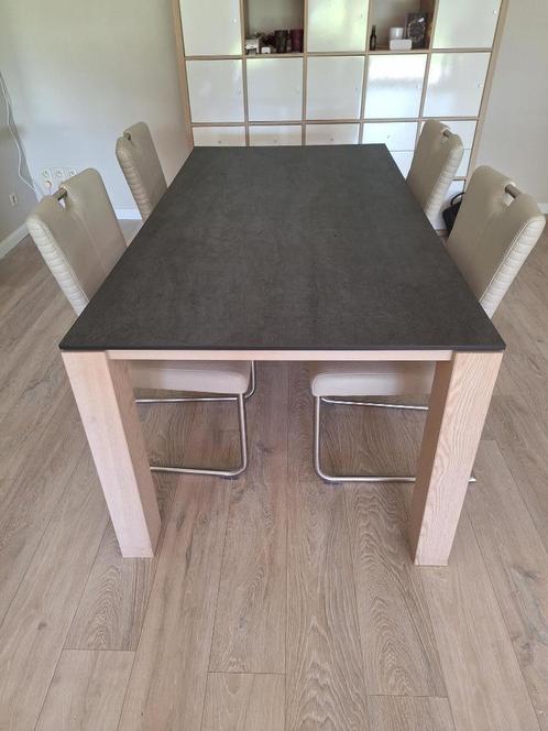 Gratis tafel en 4 stoelen, Huis en Inrichting, Tafels | Eettafels, Gebruikt, 50 tot 100 cm, 150 tot 200 cm, Vier personen, Rechthoekig