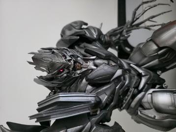 prime 1 megatron beschikbaar voor biedingen